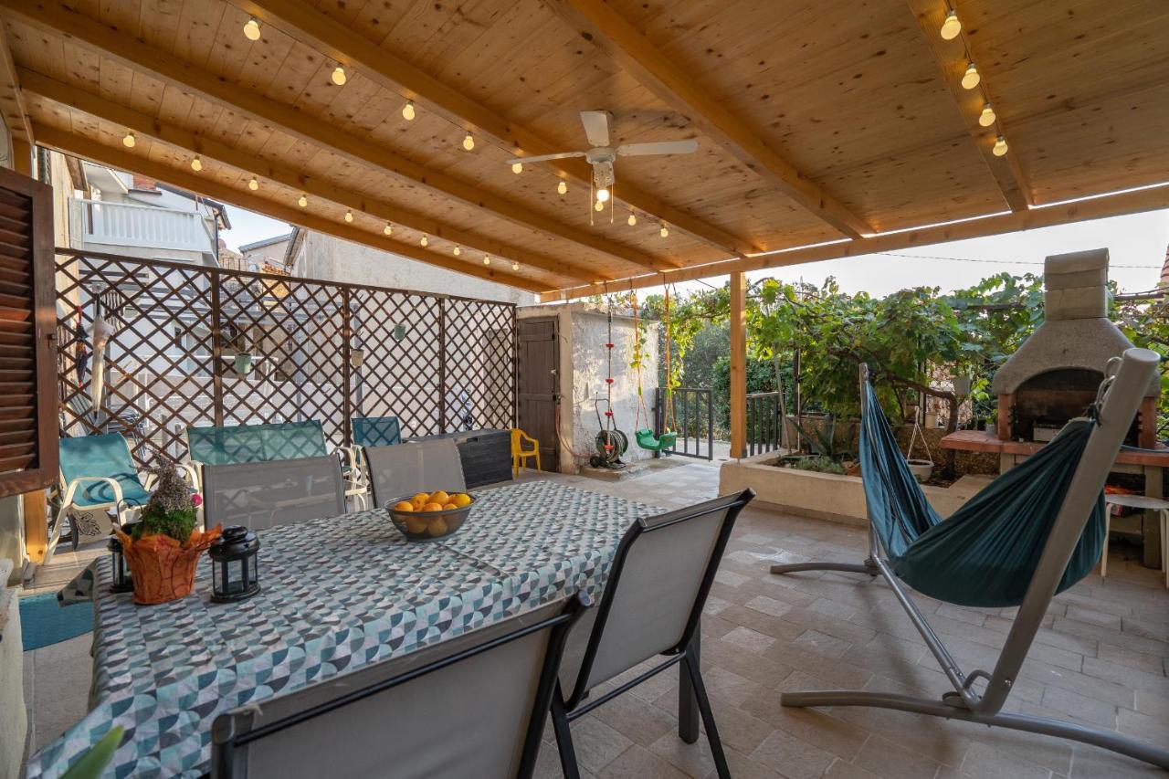 Holiday House Nova Stara Baška Zewnętrze zdjęcie