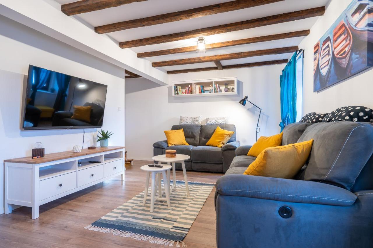 Holiday House Nova Stara Baška Zewnętrze zdjęcie