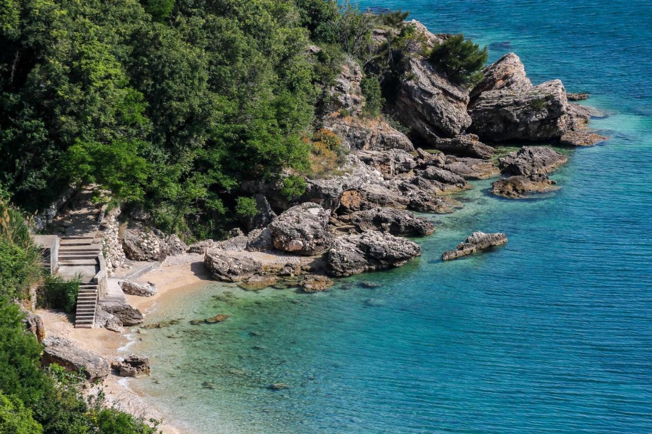 Holiday House Nova Stara Baška Zewnętrze zdjęcie