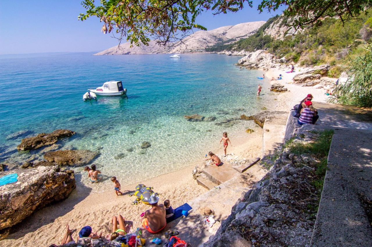 Holiday House Nova Stara Baška Zewnętrze zdjęcie